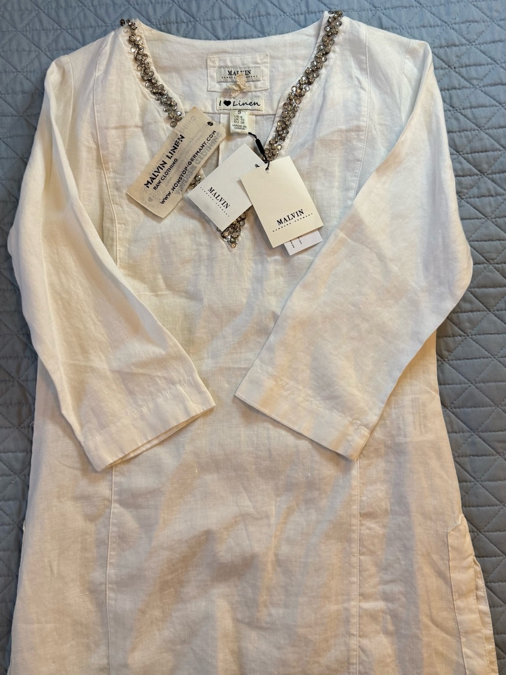 Malvin White Linen Beaded V-Neck Blouse